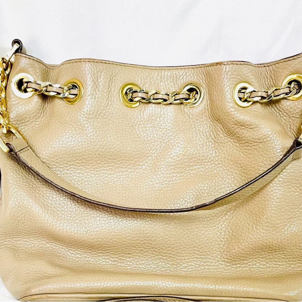 Michael Kors Beige Shoulder Bag with Gold Accents